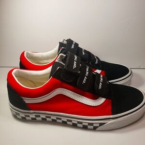 Vans Off The Wall red, white, blck sneakers, old school V logo pop 6.5m, 8.0w